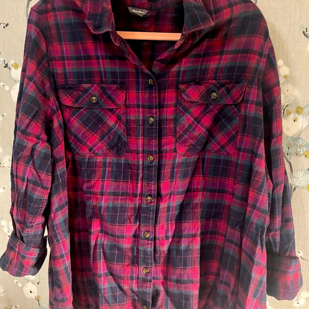 Women’s Eddie Bauer Plaid button up shirt 3x